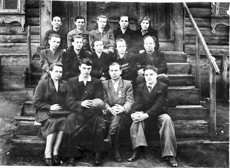 Педагогический коллектив 1953 год