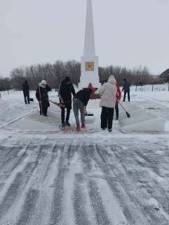 Акция «Чистый обелиск».